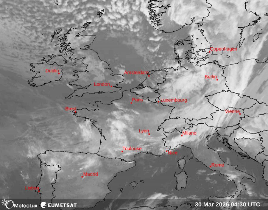 Wiedergabe von Satellitenbildern im Infrarotbereich