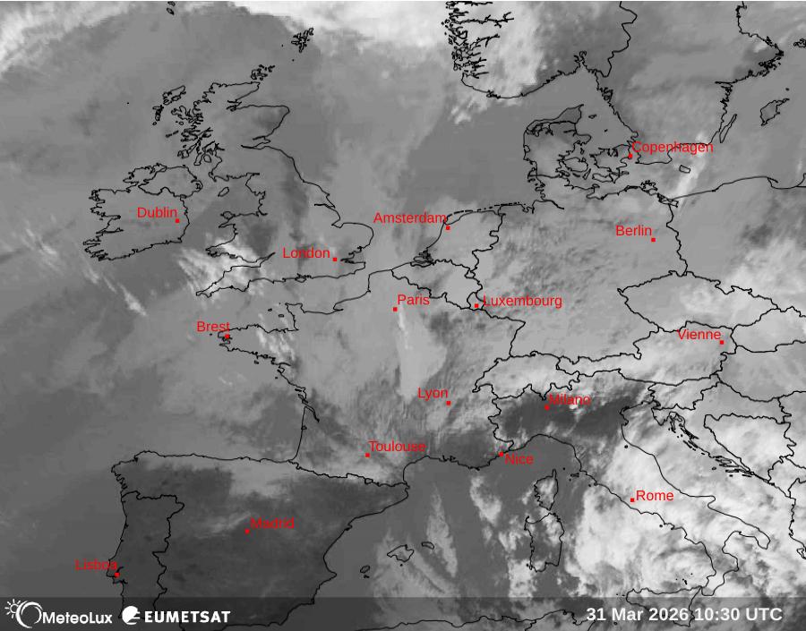 Wiedergabe von Satellitenbildern im Infrarotbereich