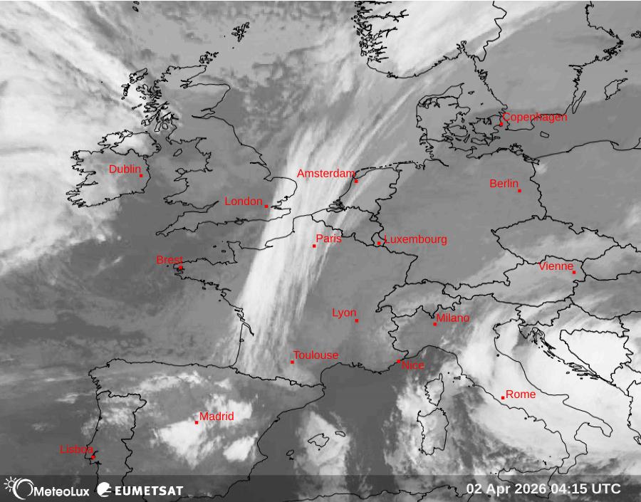 Wiedergabe von Satellitenbildern im Infrarotbereich