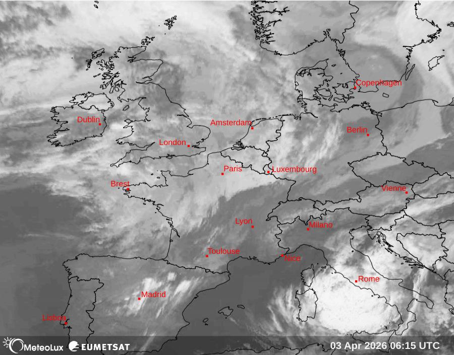 Wiedergabe von Satellitenbildern im Infrarotbereich
