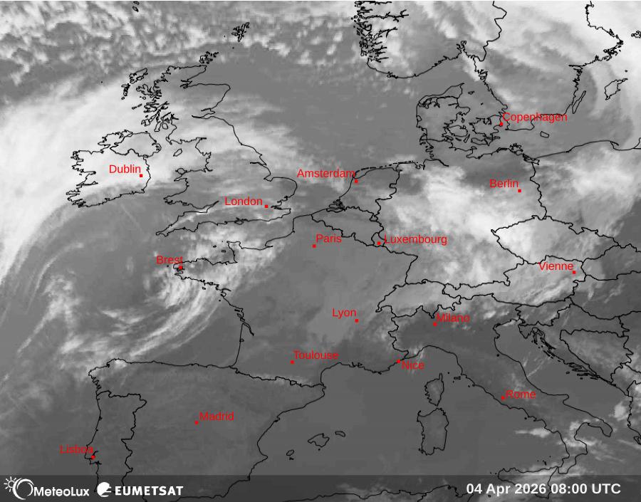 Wiedergabe von Satellitenbildern im Infrarotbereich