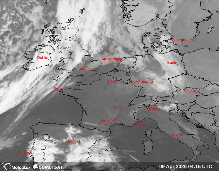 Wiedergabe von Satellitenbildern im Infrarotbereich