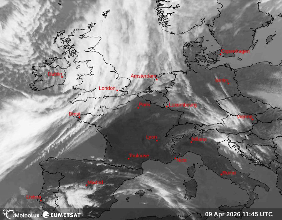 Wiedergabe von Satellitenbildern im Infrarotbereich