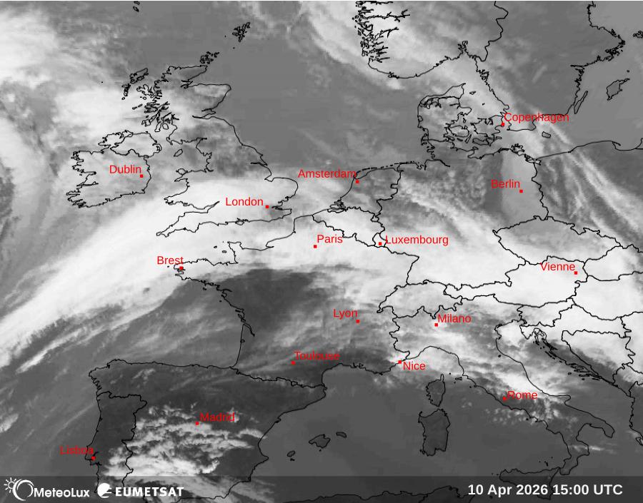 Wiedergabe von Satellitenbildern im Infrarotbereich