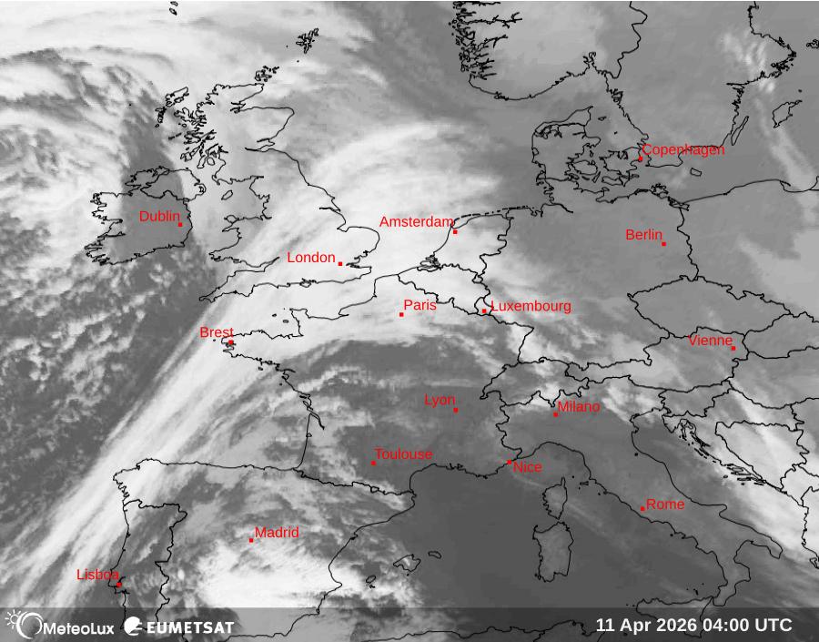 Wiedergabe von Satellitenbildern im Infrarotbereich
