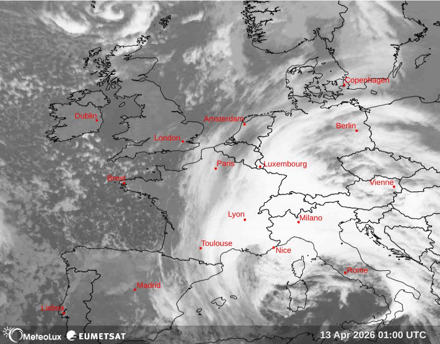 Wiedergabe von Satellitenbildern im Infrarotbereich