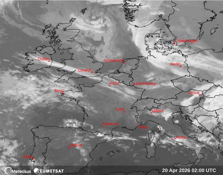 Wiedergabe von Satellitenbildern im Infrarotbereich