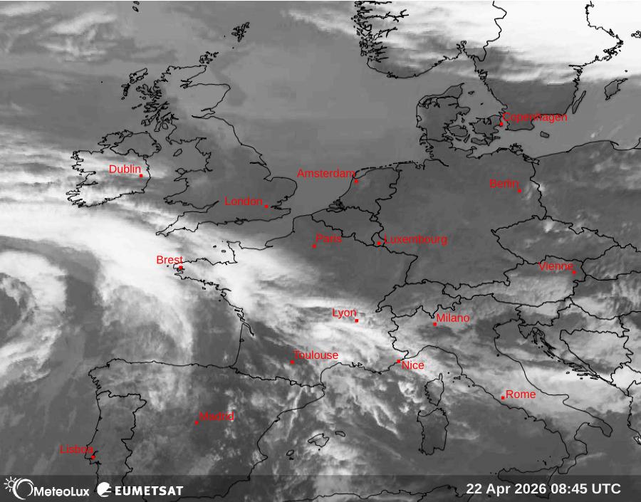 Wiedergabe von Satellitenbildern im Infrarotbereich