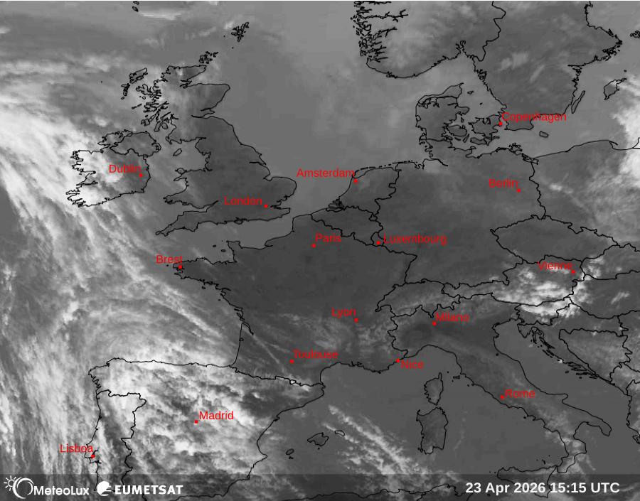 Wiedergabe von Satellitenbildern im Infrarotbereich