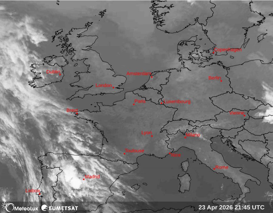 Wiedergabe von Satellitenbildern im Infrarotbereich