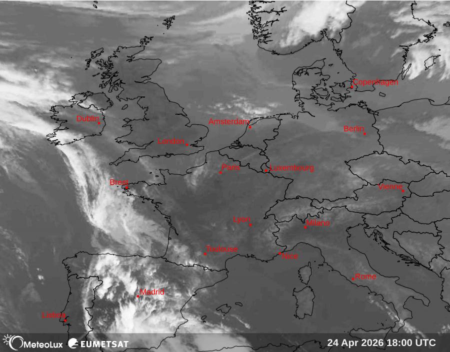 Wiedergabe von Satellitenbildern im Infrarotbereich