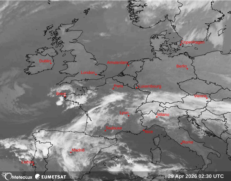 Wiedergabe von Satellitenbildern im Infrarotbereich