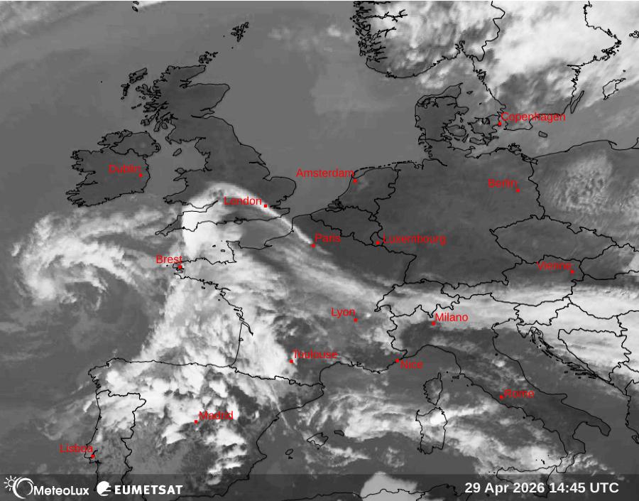 Wiedergabe von Satellitenbildern im Infrarotbereich