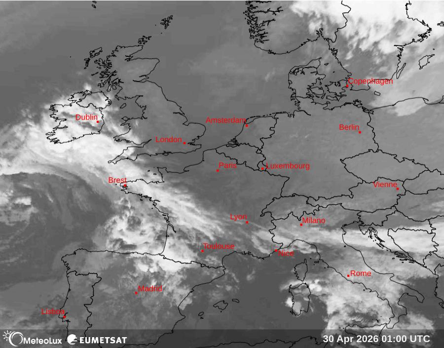 Wiedergabe von Satellitenbildern im Infrarotbereich