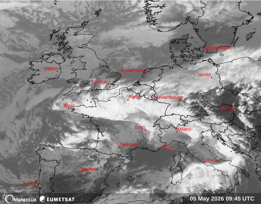 Wiedergabe von Satellitenbildern im Infrarotbereich
