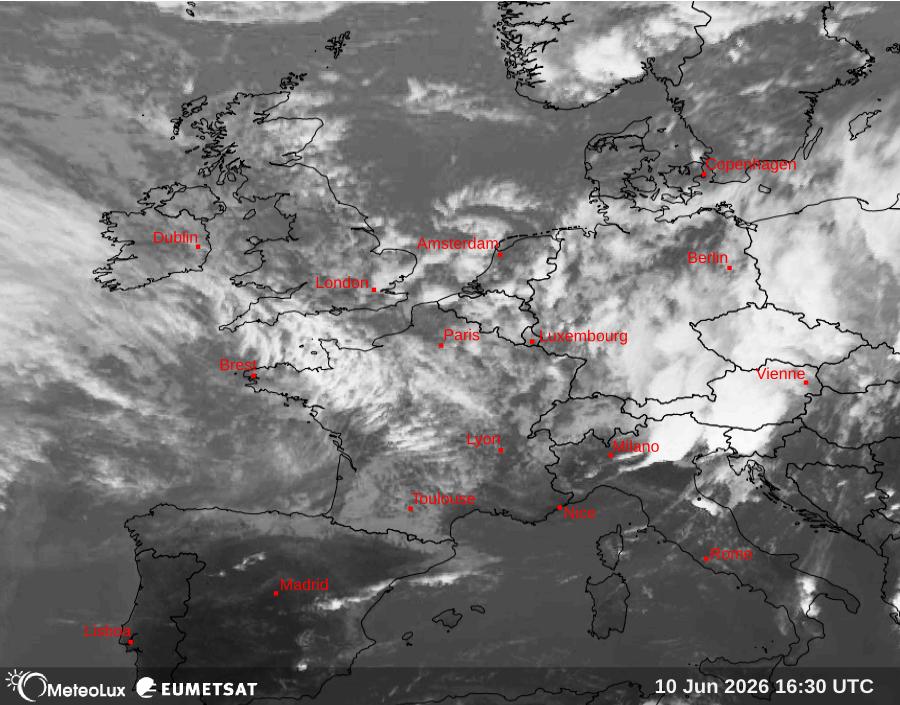 Wiedergabe von Satellitenbildern im Infrarotbereich
