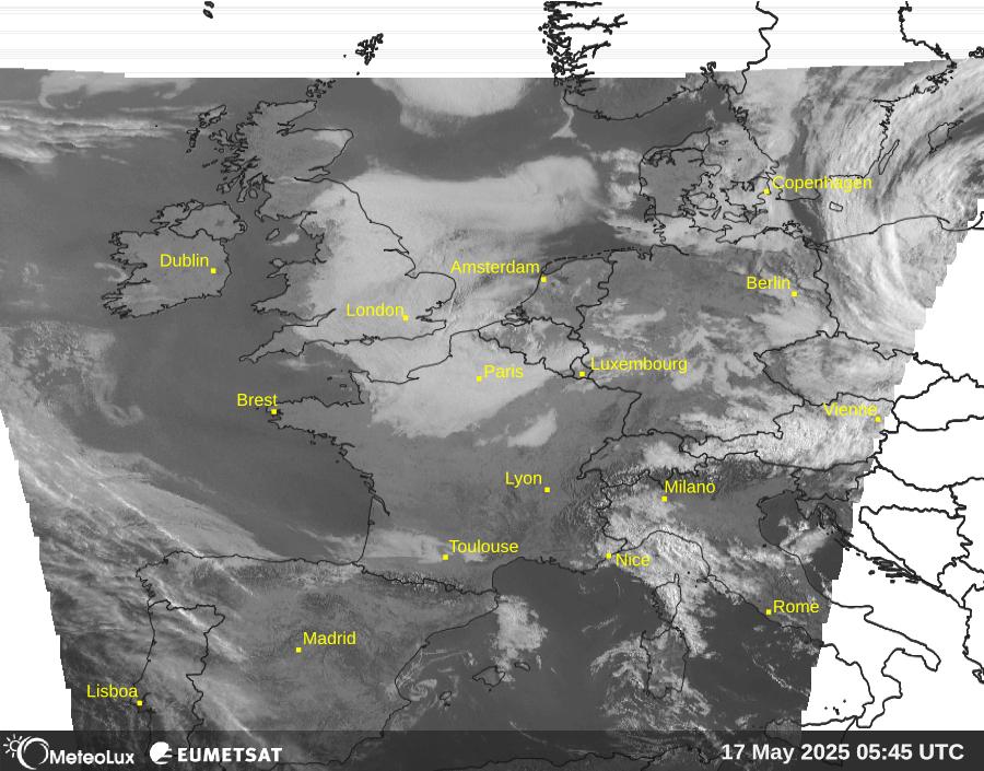 Wiedergabe von visuellen Satellitenbildern