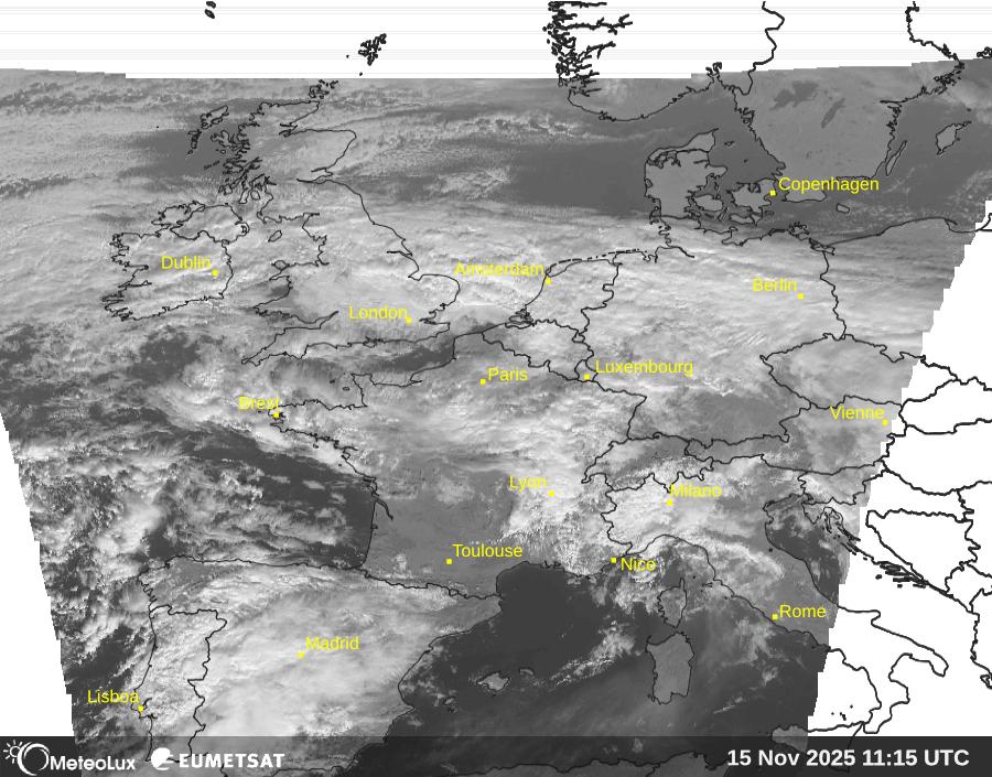 Wiedergabe von visuellen Satellitenbildern