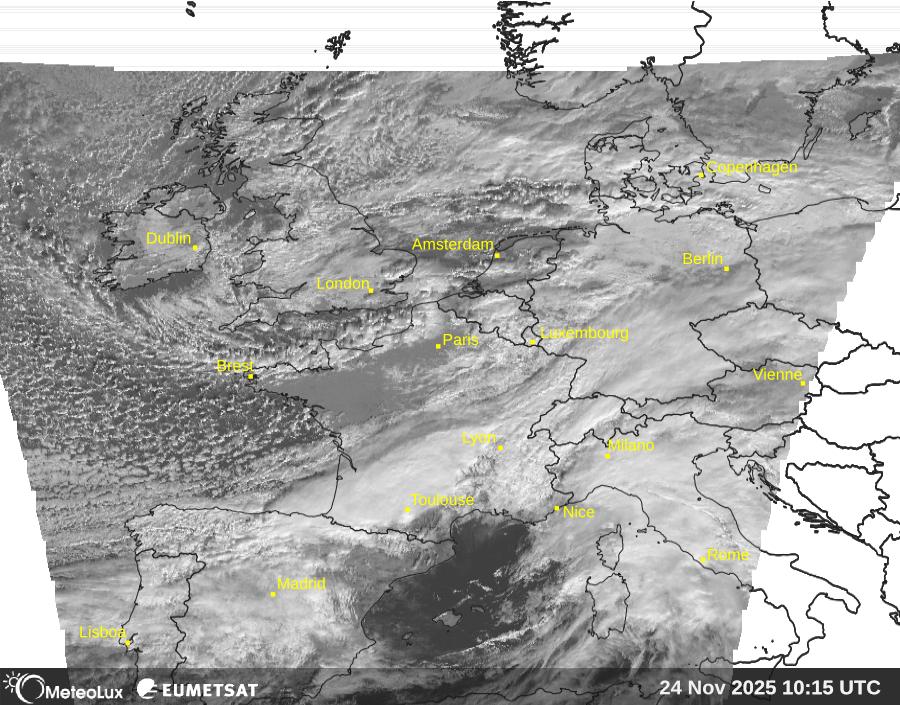 Wiedergabe von visuellen Satellitenbildern