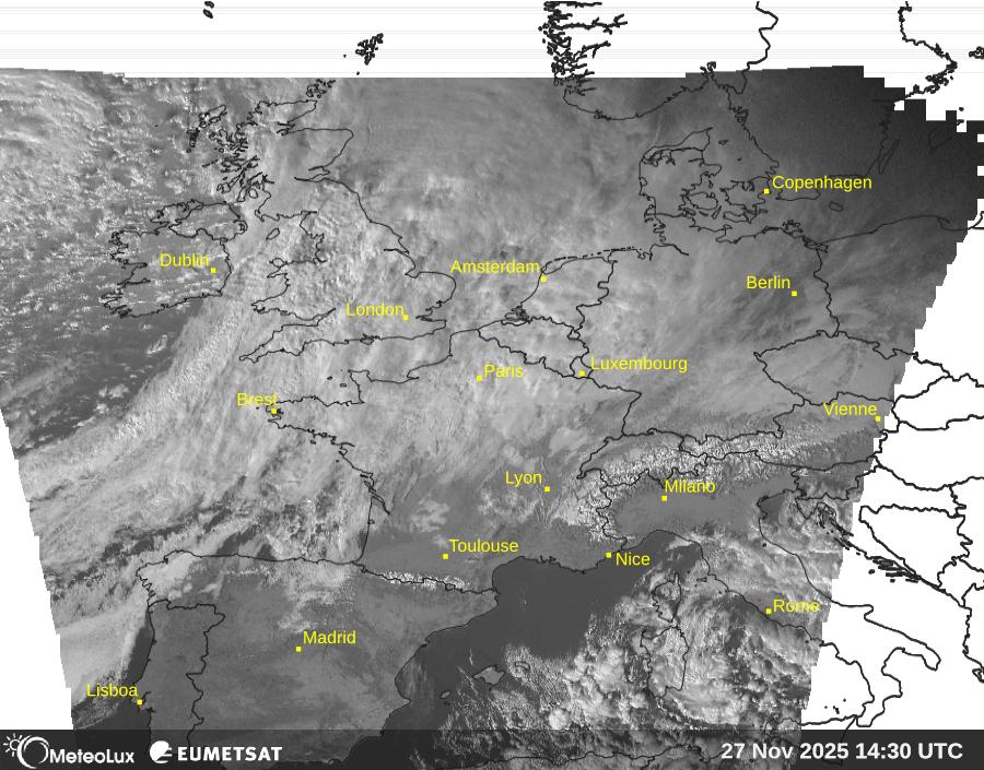 Wiedergabe von visuellen Satellitenbildern