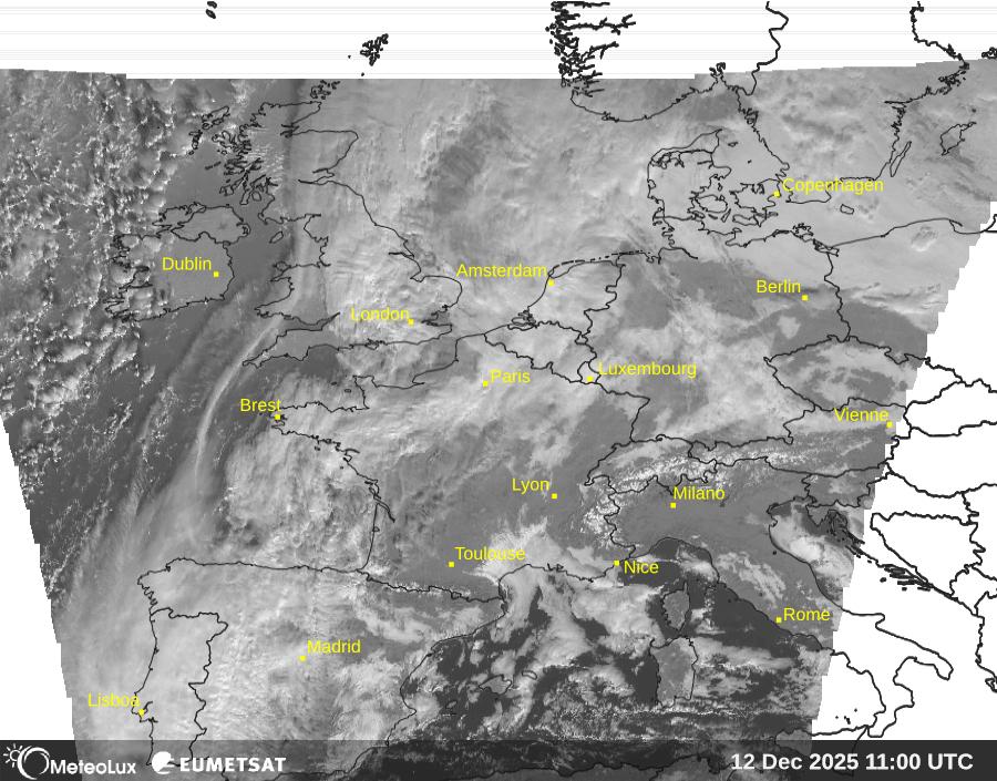 Wiedergabe von visuellen Satellitenbildern