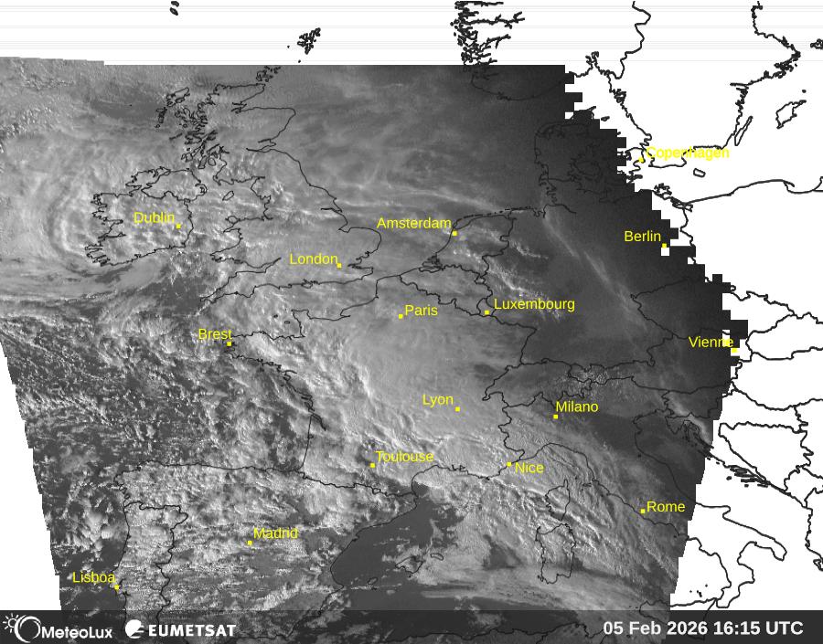 Wiedergabe von visuellen Satellitenbildern