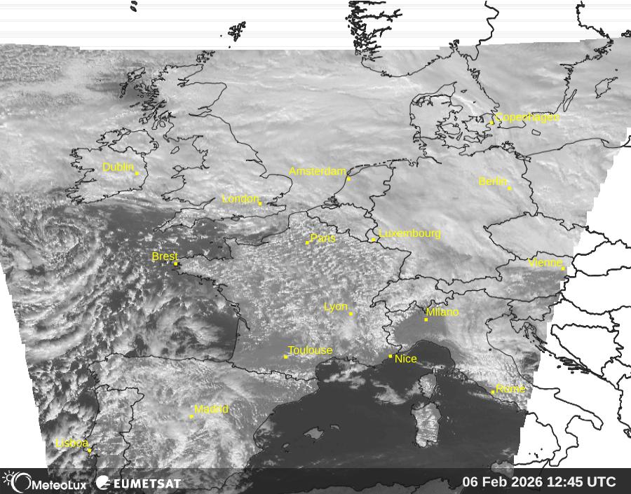 Wiedergabe von visuellen Satellitenbildern