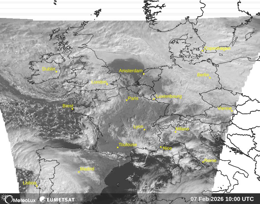 Wiedergabe von visuellen Satellitenbildern