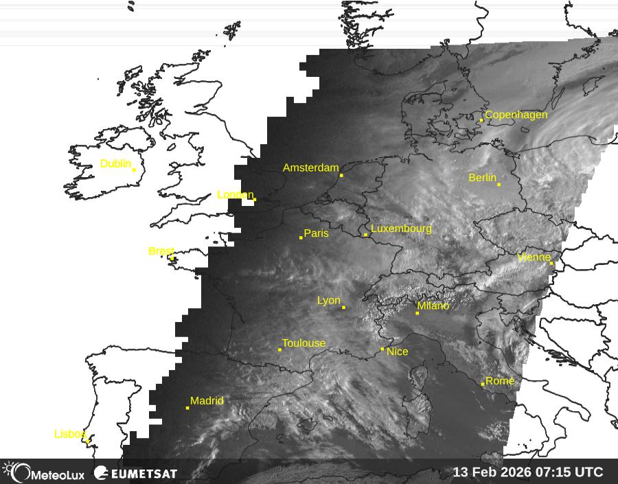 Wiedergabe von visuellen Satellitenbildern