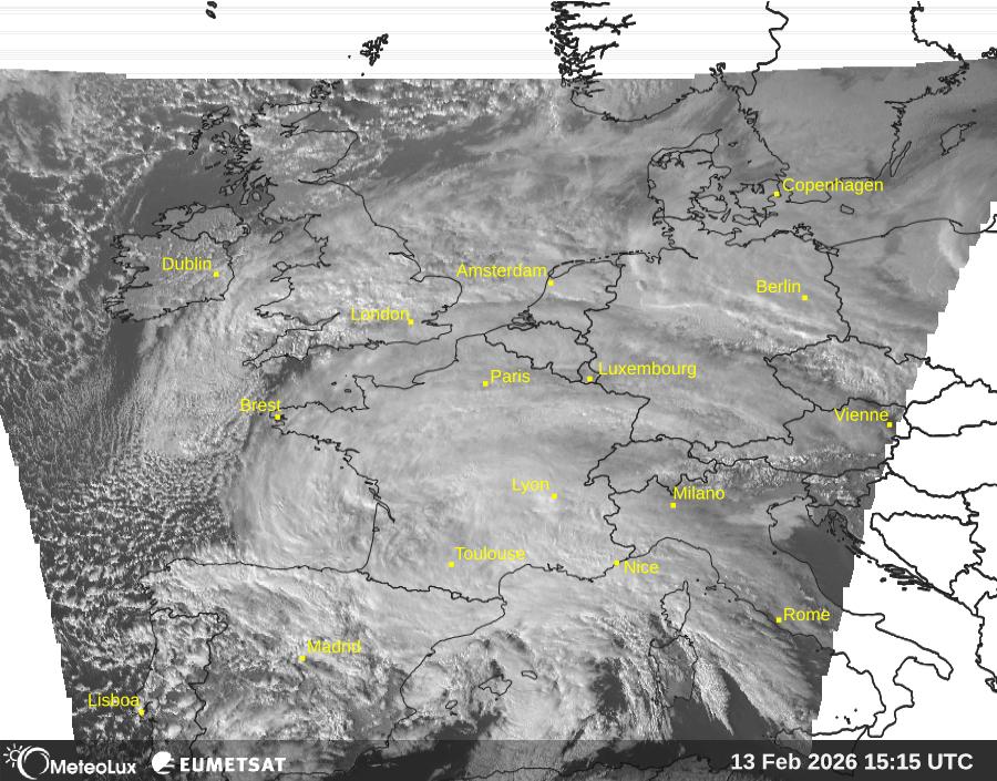 Wiedergabe von visuellen Satellitenbildern