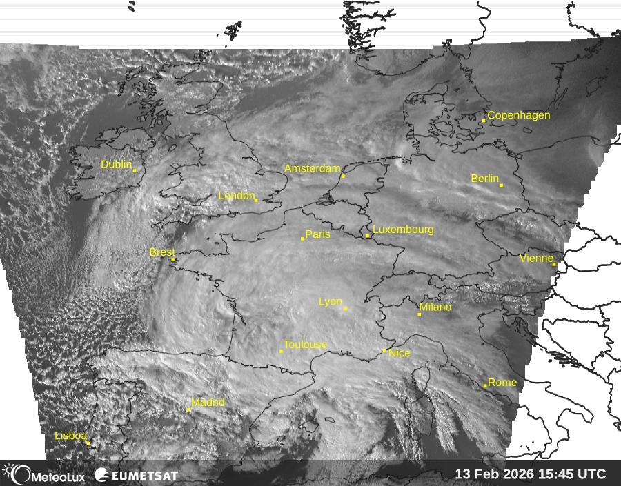 Wiedergabe von visuellen Satellitenbildern
