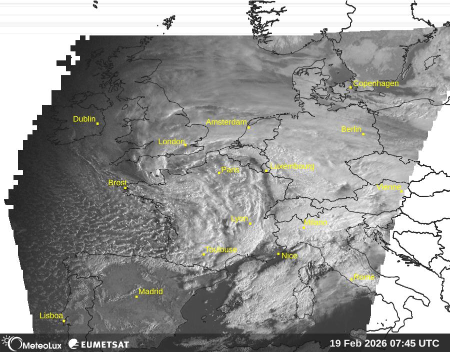 Wiedergabe von visuellen Satellitenbildern