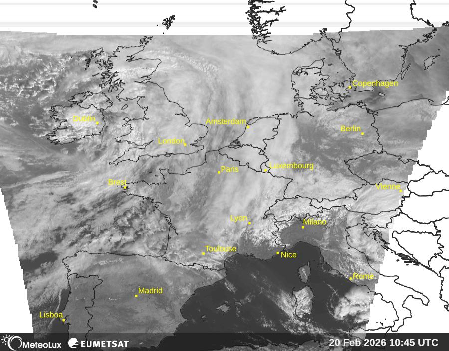 Wiedergabe von visuellen Satellitenbildern
