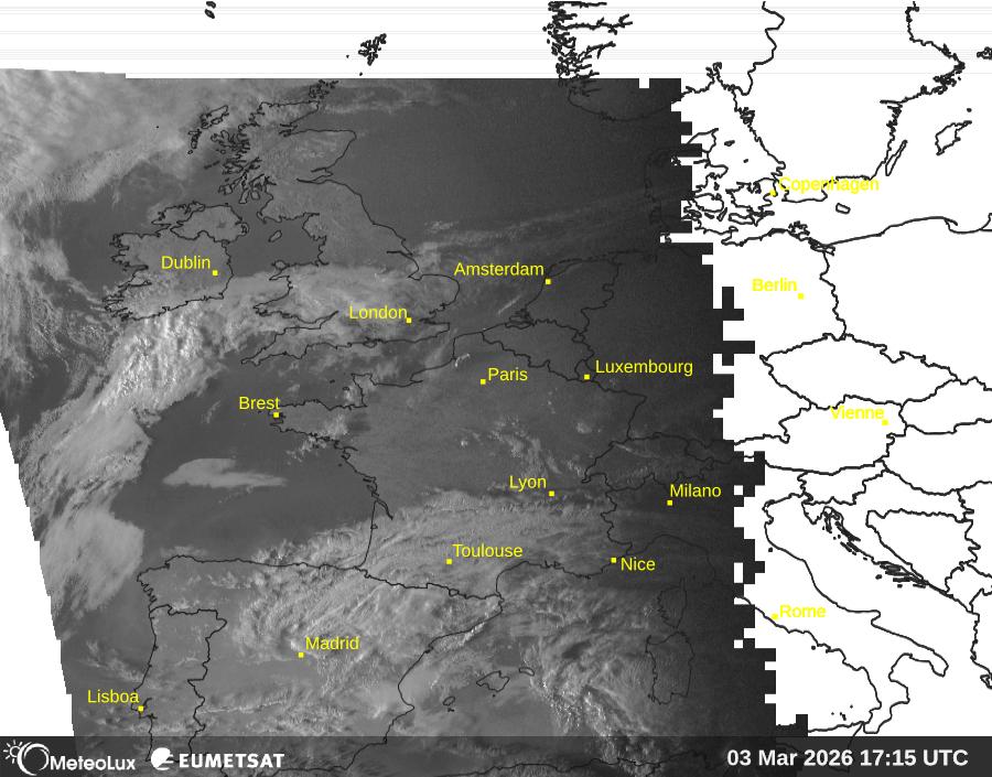Wiedergabe von visuellen Satellitenbildern