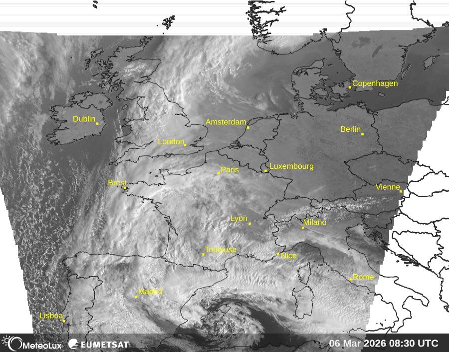 Wiedergabe von visuellen Satellitenbildern