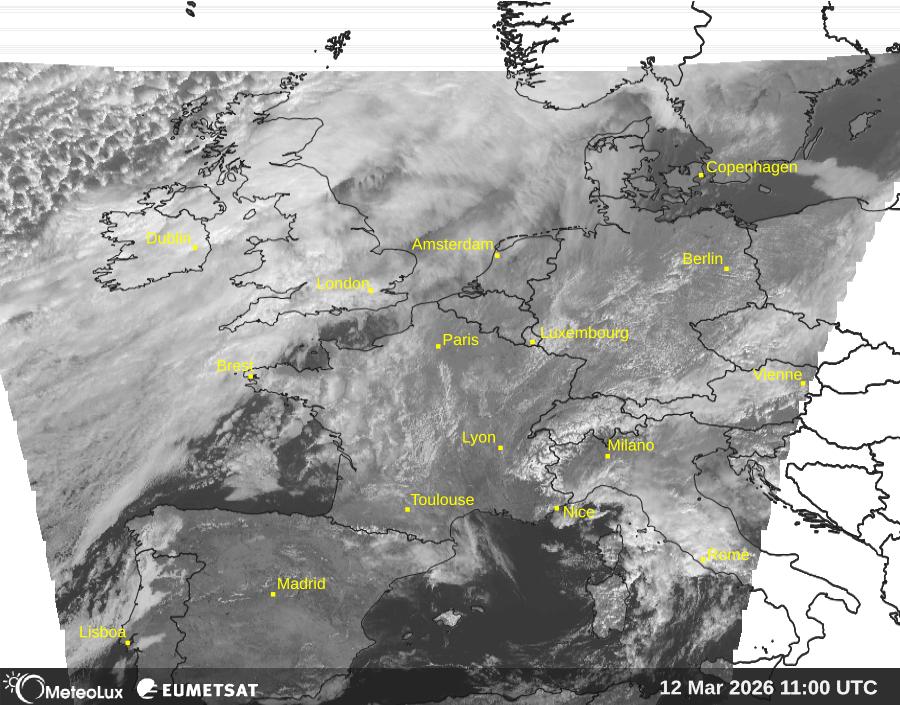 Wiedergabe von visuellen Satellitenbildern