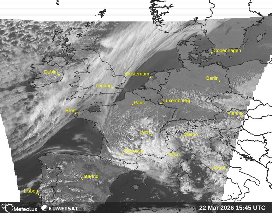 Wiedergabe von visuellen Satellitenbildern