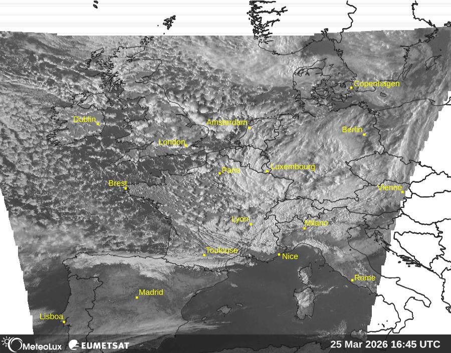 Wiedergabe von visuellen Satellitenbildern