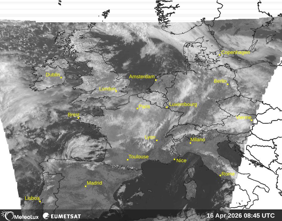 Wiedergabe von visuellen Satellitenbildern