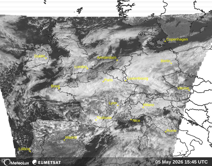 Wiedergabe von visuellen Satellitenbildern