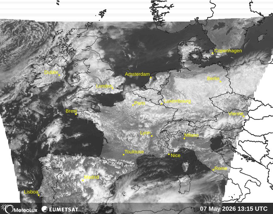 Wiedergabe von visuellen Satellitenbildern