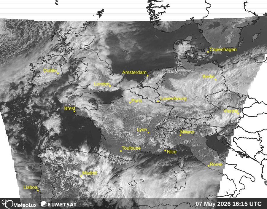 Wiedergabe von visuellen Satellitenbildern