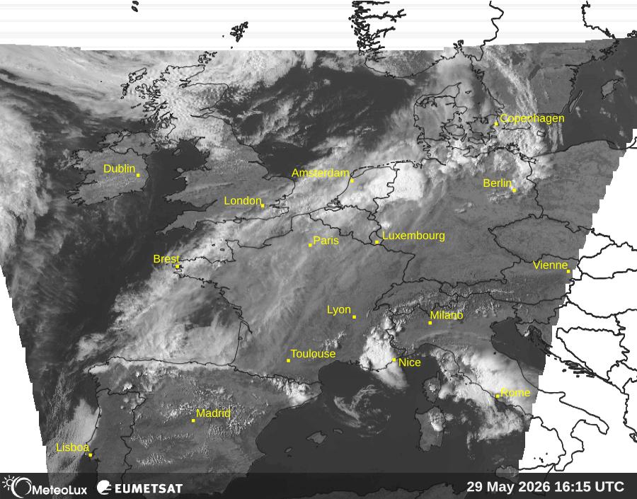 Wiedergabe von visuellen Satellitenbildern