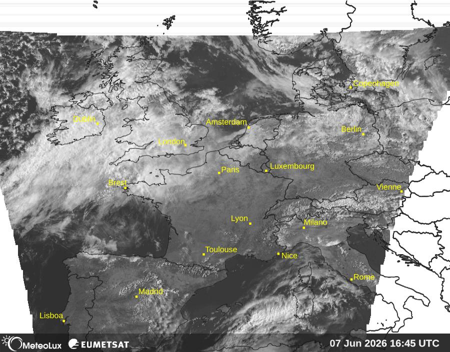 Wiedergabe von visuellen Satellitenbildern